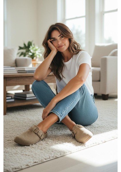 Tam Ortopedik Keçe Kadın Rahat ve Hafif Şık Bej Ev Terliği