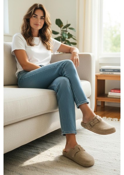 Tam Ortopedik Keçe Kadın Rahat ve Hafif Şık Bej Ev Terliği