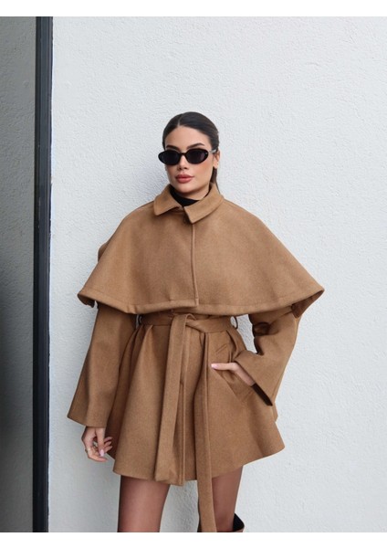 Pelerin Detay Kaşe Kaban fırsatları