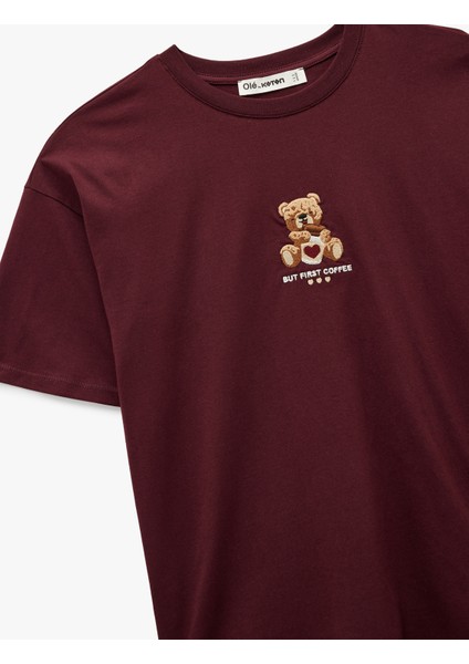 Ayıcık Nakışlı Kısa Kollu Bisiklet Yaka Pamuklu Oversize Tişört modelleri