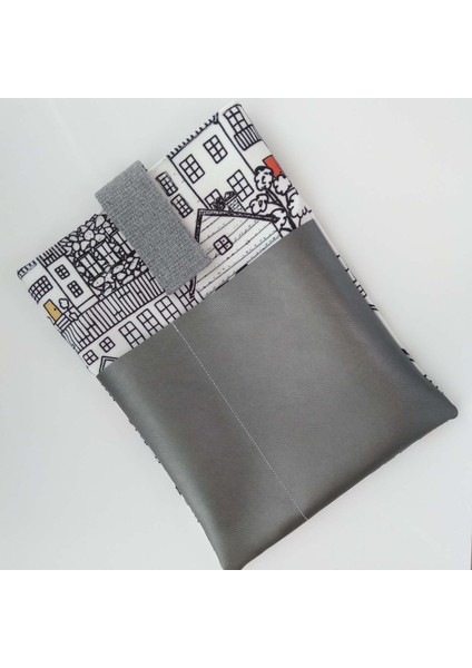 Kitap Kılıfı Düzenleyici Şehir Temalı