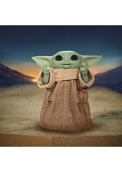 Wars Galactic Snackin' Grogu 23,5 cm Elektronik Figür, 40'tan Fazla Ses ve Hareket Kombinasyonu, Interaktif Aksesuarlar fırsatları