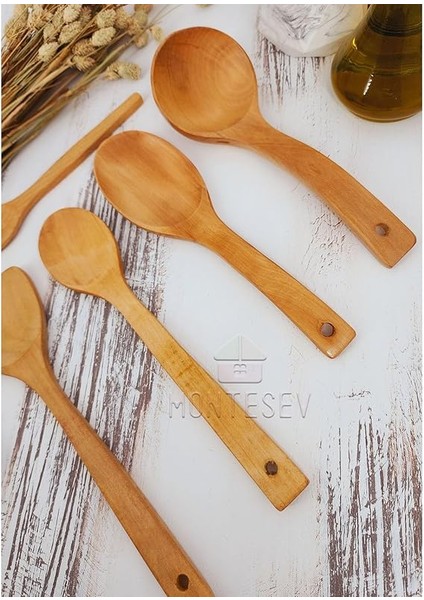 Ahşap Tahta Mutfak Kaşık Seti 5 Parça Kayın, Şimşir ve Bambu Ağacı MNT-026 modelleri