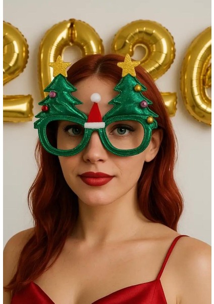Yılbaşı Konseptli Işıklı Çam Ağacı Figürlü Taç ve Yeşil Kırmızı Noel Baba Şapkalı Parti Gözlük modelleri