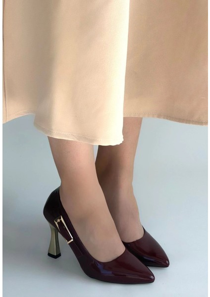 Motya Bordo Rugan Topuklu Ayakkabı fiyatları