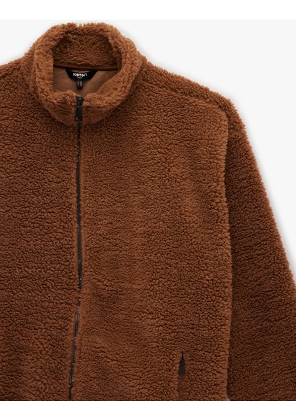 Uzun Kollu Fermuarlı Cepli Dik Yaka Peluş Ceket modelleri