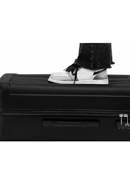 Scorpion Abs Valiz Seti 3’lü – Kabin Boy, Orta Boy, Büyük Boy – 360° Çift Tekerlek – Darbeye Dayanıklı Sert Bavul – Hafif & Güvenli Kilit Sistemi modelleri