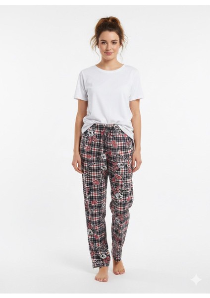 Pamuklu Kurdele Detaylı Cepsiz Pijama