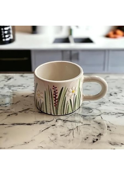 Yapımı Seramik Mug Kupa, 200 Ml, Özel Kabartmalı, Iznik Sanatının Muhteşem Örneği, Evinize Sanat Katın (Beyaz Papatya) fırsatları
