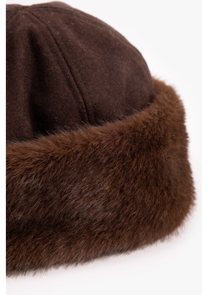 Süet Görünümlü Suni Kürk Detaylı Şapka modelleri