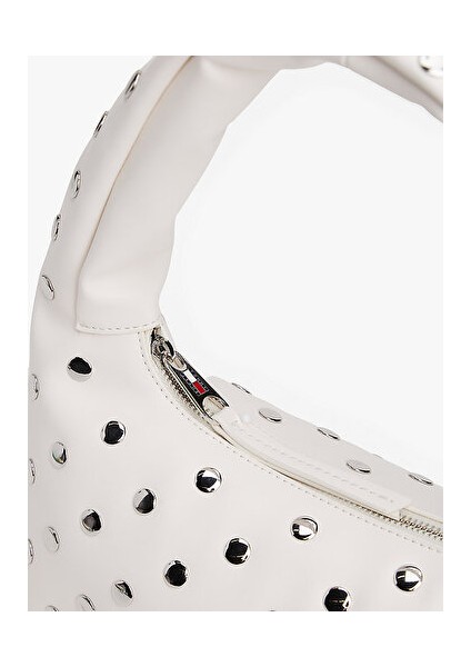 Kadın Beyaz El Çantası modelleri