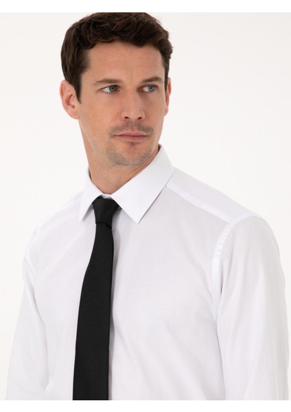 Erkek Beyaz Slim Fit %100 Pamuk Klasik Yaka Oxford Gömlek 50318293-VR013