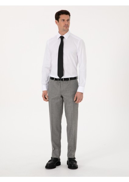 Erkek Beyaz Slim Fit %100 Pamuk Klasik Yaka Oxford Gömlek 50318293-VR013