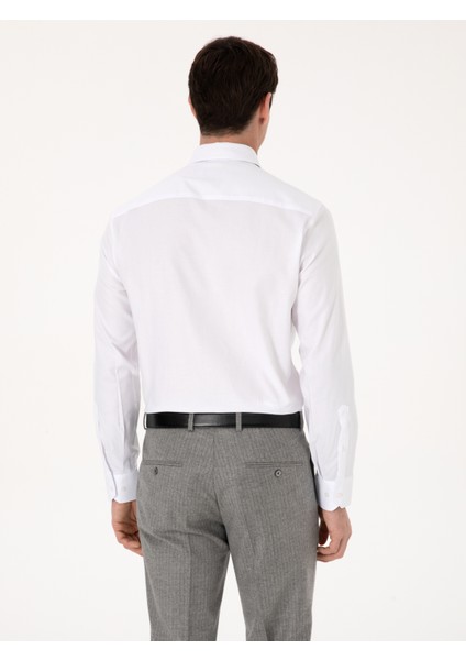 Erkek Beyaz Slim Fit %100 Pamuk Klasik Yaka Oxford Gömlek 50318293-VR013