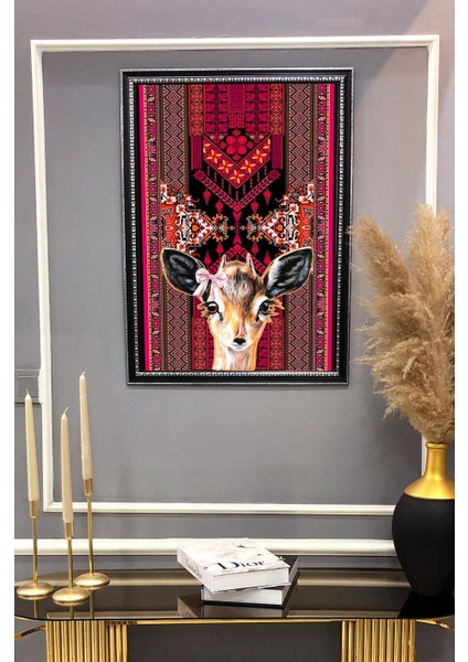 Ceylan Figürlü Dijital Baskılı Kadife Kumaş Çerçeveli Tablo TBL0076 fiyatları