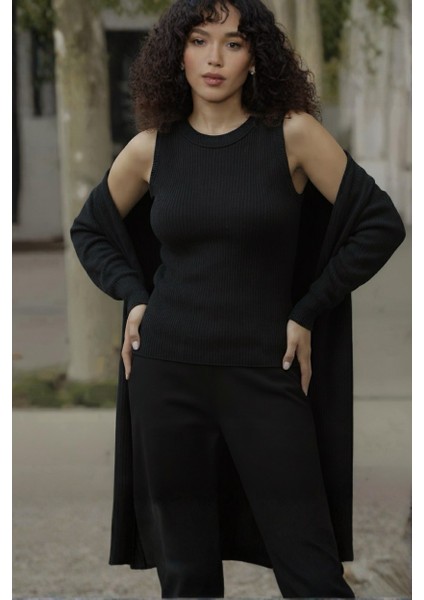 Üçlü Takım Siyah