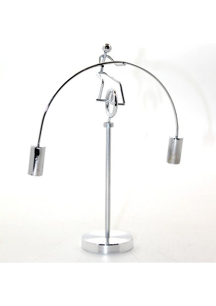 Newton Denge Adam LIV677