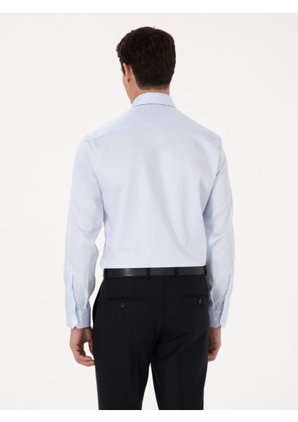 Erkek Açık Mavi Slim Fit %100 Pamuk Non Iron Kolay Ütülenebilir Klasik Gömlek 50314613-VR095