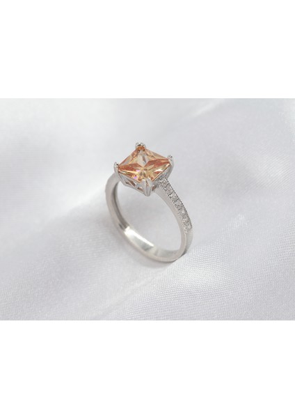 Kare Tektaş Kadın Yüzük, Turuncu Tektaş Gümüş Yüzük, Turuncu Tektaş Kadın Yüzük modelleri