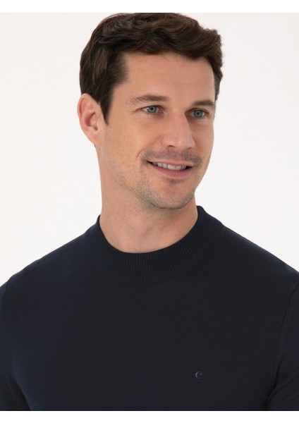 Erkek Lacivert Slim Fit Yün Karışımlı Çeyrek Balıkçı Yaka Basic Triko Kazak 50318891-VR033