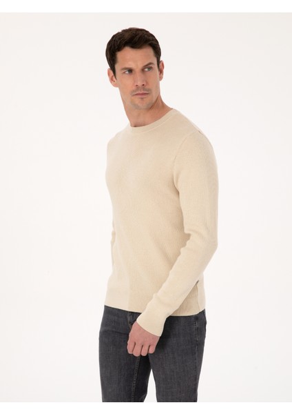 Erkek Bej Slim Fit Pamuk Karışımlı Bisiklet Yaka Selanik Örgü Triko Kazak 50318976-VR011