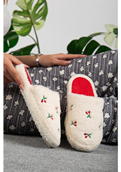 3'lü Kalp Çilek Kiraz Ayıcık Nakışlı Misafir Bohça Balkon Çeyiz Ev Terliği fiyatları