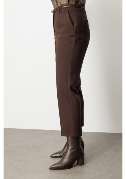 Beli Kemerli Bol Paça Pantolon fırsatları