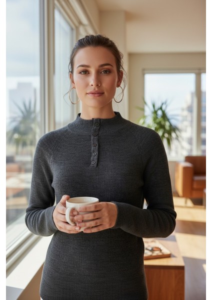 Kadın Düğmeli Triko Body