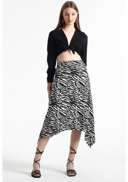 Kadın Belden Oturmalı Çizgili Krep Etek