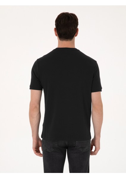 Erkek Siyah Regular Fit %100 Pamuk Bisiklet Yaka Basic T-shirt 50319801-VR046