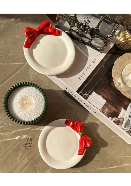 Yılbaşı Konsept Kurdele Görünümlü Dekor Tabak Inci Tozlu Mum Set 2’li