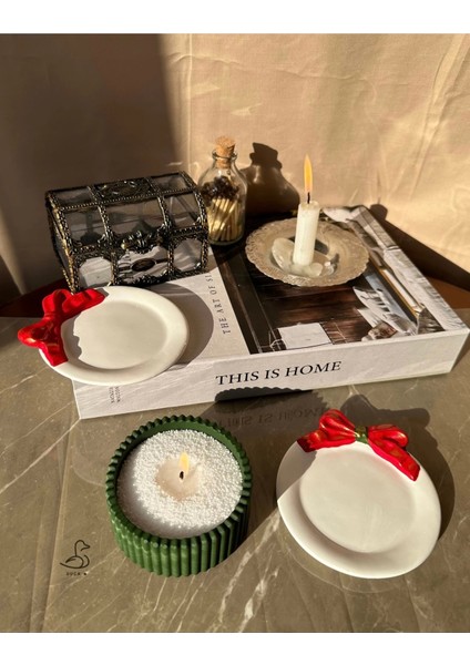 Yılbaşı Konsept Kurdele Görünümlü Dekor Tabak Inci Tozlu Mum Set 2’li fırsatları