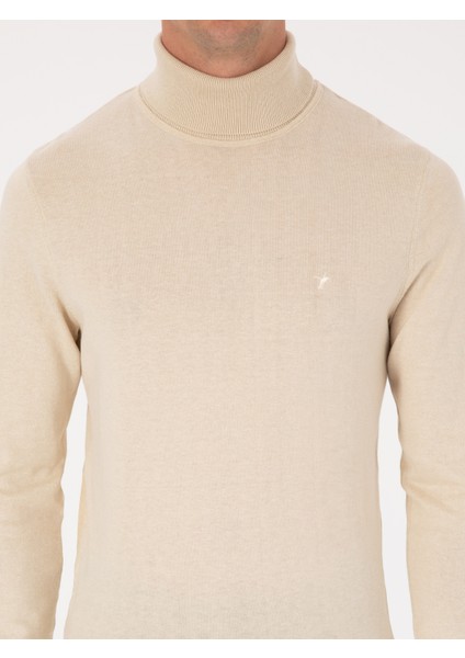 Erkek Bej Slim Fit Pamuk Karışımlı Balıkçı Yaka Basic Triko Kazak 50318678-VR011