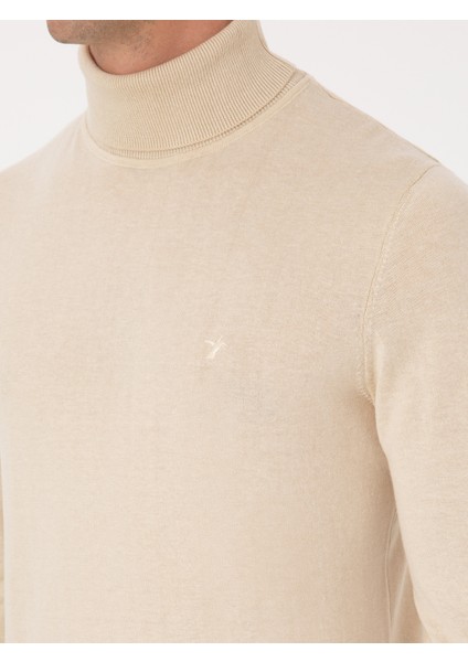 Erkek Bej Slim Fit Pamuk Karışımlı Balıkçı Yaka Basic Triko Kazak 50318678-VR011