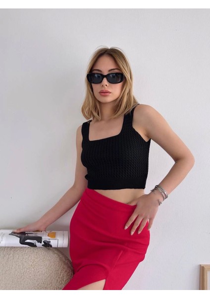 Yırtmaçlı Esnek Kumaş Midi Boy Etek Koyu Kırmızı fiyatları