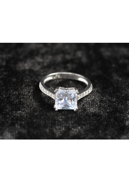 Kare Tektaş Kadın Yüzük, Beyaz Tektaş Gümüş Yüzük, Beyaz Tektaş Kadın Yüzük fırsatları