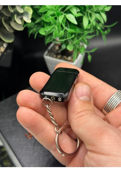 Şık Logolu Sürgülü Anahtarlık Gazlı Çakmak - Özel Tasarım Şık Hediyelik Aksesuar modelleri