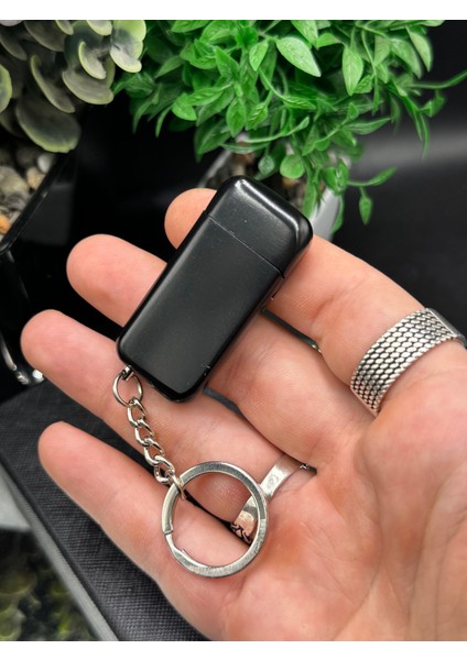 Şık Logolu Sürgülü Anahtarlık Gazlı Çakmak - Özel Tasarım Şık Hediyelik Aksesuar fırsatları