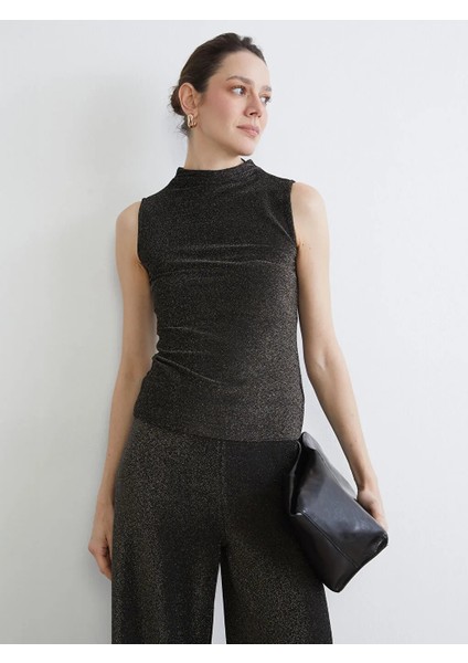 Lcwaıkıkı Basic Karışık Dik Yaka Parlak Görünümlü Bluz fiyatları