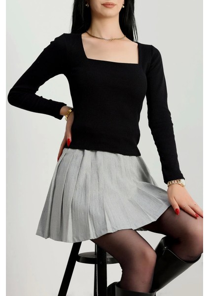 Çerçeve Yaka Kaşkorse Bluz Siyah modelleri