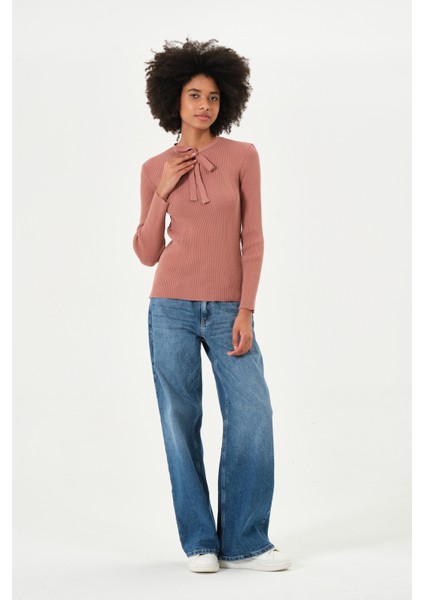 Kadın Triko Fiyonk Yaka Basic Body