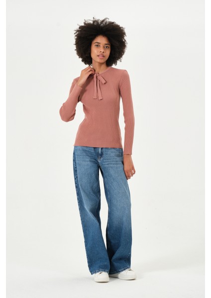 Kadın Triko Fiyonk Yaka Basic Body