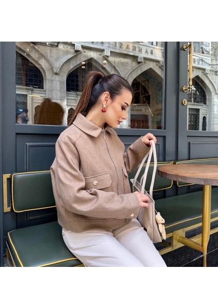 Zr Cepli Kısa Bomber Bej Kaşe Ceket fiyatları