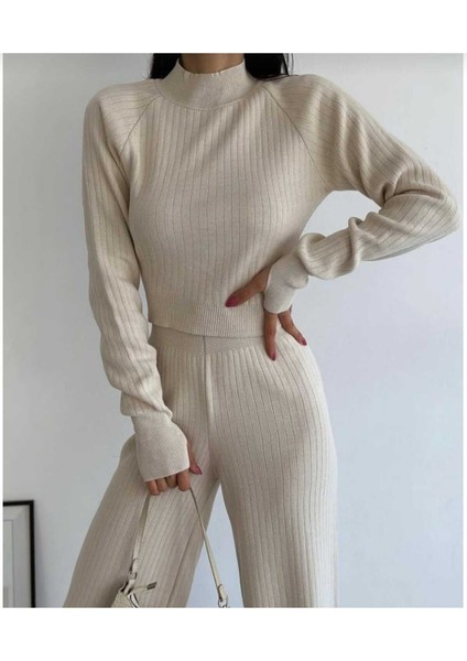 New Deux Kadın Parmak Geçirmeli Triko Takım
