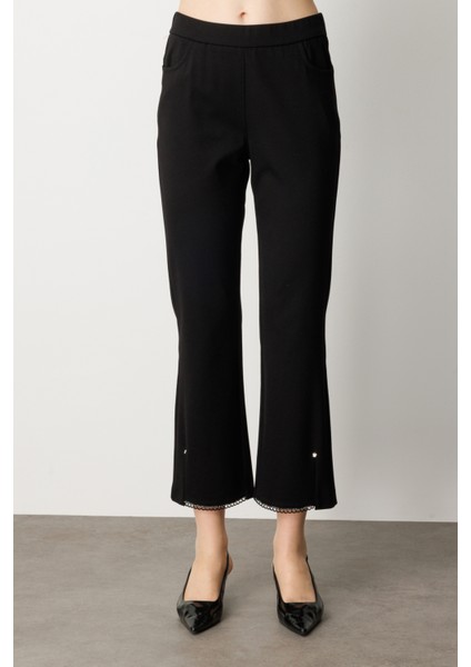 Paçası Taş Detaylı Pantolon modelleri