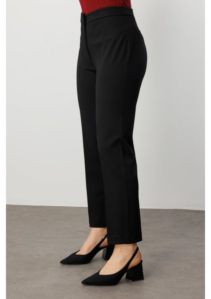 Dar Paça Cepsiz Pantolon fırsatları