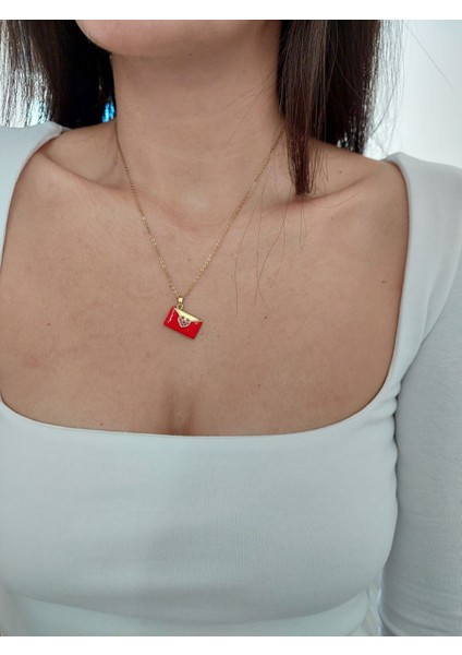 Gold Ince Zincir Kırmızı Zarf Kolye