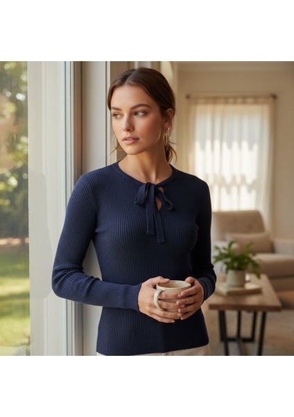 Kadın Triko Fiyonk Yaka Basic Body