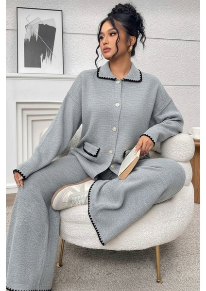 Kadın Düğmeli Çeket Pantolonlu Çoban Dikişli Triko Takım Ekru - Gri