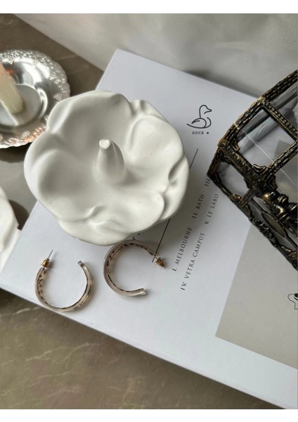 Gül Görünümlü Taş Tozu Yüzük Standı